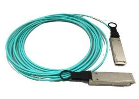 QSFP28 DAC ir AOC kabeliai